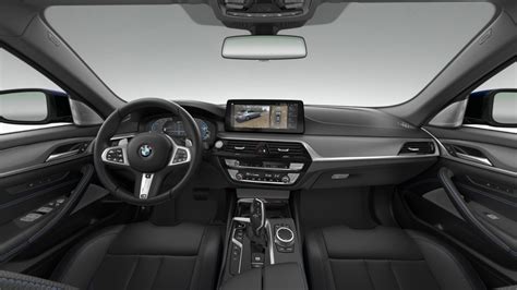 2021 BMW 5 Series M Sport Edition featured in online configurator