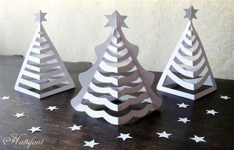 3D Paper Christmas Trees Craft | FaveCrafts.com