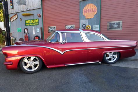 1955 FORD CROWN VICTORIA CUSTOM 2-DOOR | Crown victoria custom, 1955 ford, Ford crown victoria ...