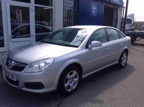 2008 Vauxhall Vectra 1.9 CDTi Exclusiv [120] 5dr 5 door Hatchback