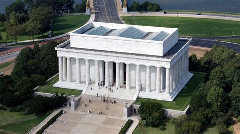 Aerial View of the Lincoln Memorial in Washington, D.C. - backiee