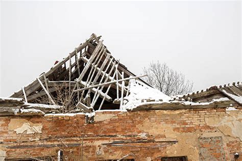 Roof Collapse Snow Stock Photos, Pictures & Royalty-Free Images - iStock