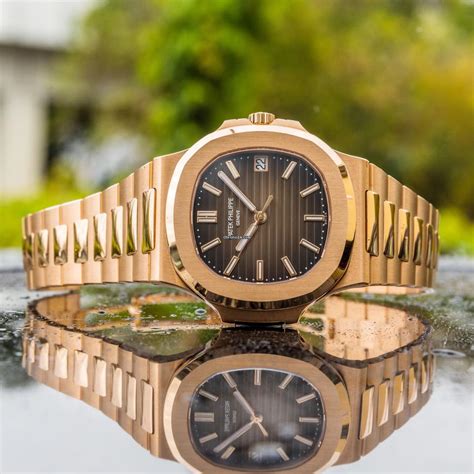 Patek Philippe Nautilus - 2021 for $240,571 for sale from a Seller on ...