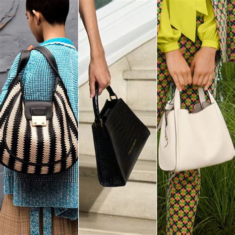 6 of the Biggest Bag Trends From the Spring 2023 Runways | Trending handbag, Bag trends, Spring bags