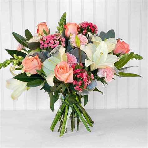 19 Best Online Flower Delivery Services in the USA - Petal Republic