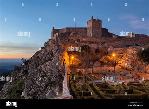 Marvao castle hi-res stock photography and images - Alamy