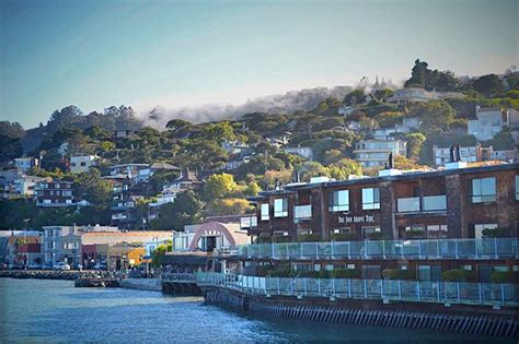 Best Sausalito View Hotels - OurSausalito.com