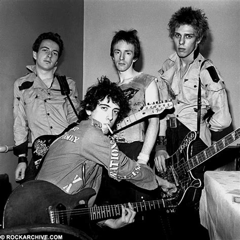 The Clash Photos | Limited Edition Prints & Images For Sale