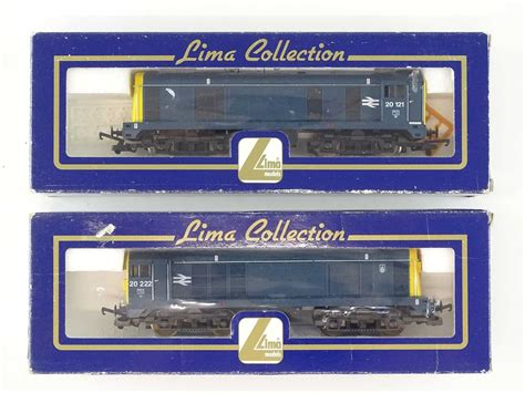 Lot 298 - A pair of LIMA OO Gauge Class 20 diesel