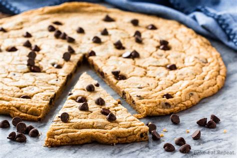 Giant Chocolate Chip Cookie - Bake. Eat. Repeat.