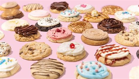 MORE Gourmet Cookie Locations Will Open Near Disney World Soon! | the ...