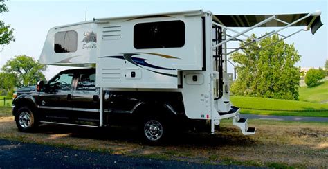 TCM EXCLUSIVE: 2018 Eagle Cap 811 - Truck Camper Magazine