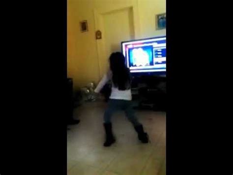 Ninos Bailando 3ball Reggaeton - YouTube