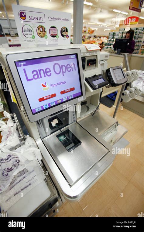 Grocery store, supermarket, self-service check out scanner Stock Photo - Alamy