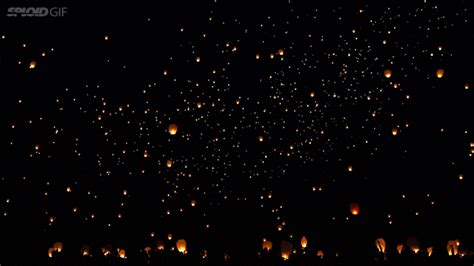 Mesmerizing Lantern Festival Lights Up the Night Sky