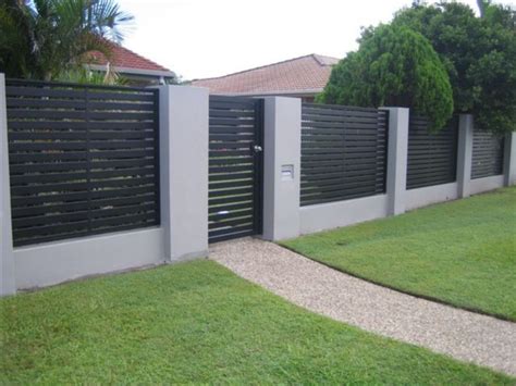 Gorgeous Modern Fence Design Ideas To Enhance Your Beautiful Yard 01 | Modern fence design ...