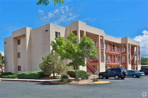 Las Palomas - Santa Fe, NM | Apartment Finder