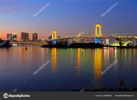 Tokyo Rainbow Bridge – Stock Editorial Photo © tupungato #268694624