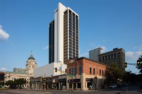 Fort Wayne, Indiana downtown skyline