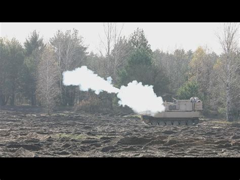 DVIDS - Video - Bull Battery M109A7 Paladin Howitzers take to the field