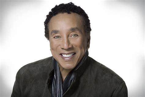 Celebrate Smokey Robinson's Birthday With Three Soulful Live Performances