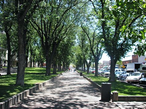 Path along Courthouse Square: Prescott, Arizona