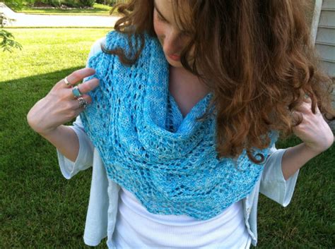 A Fun Scarf to Knit for Summer – Knitting