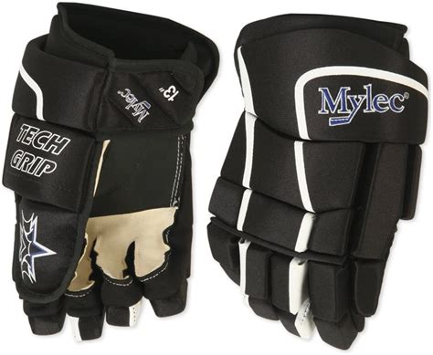 The 9 Best Hockey Gloves to Buy in 2021 - Youth & Adults