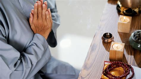 Islamic Prayer Times In Dubai: What And When To Do? - Livin' Experts