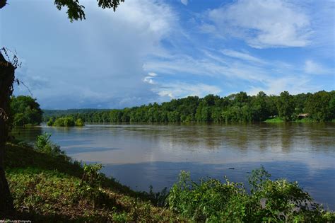 Delaware River, looking northerly from Washington Crossing State Park ...