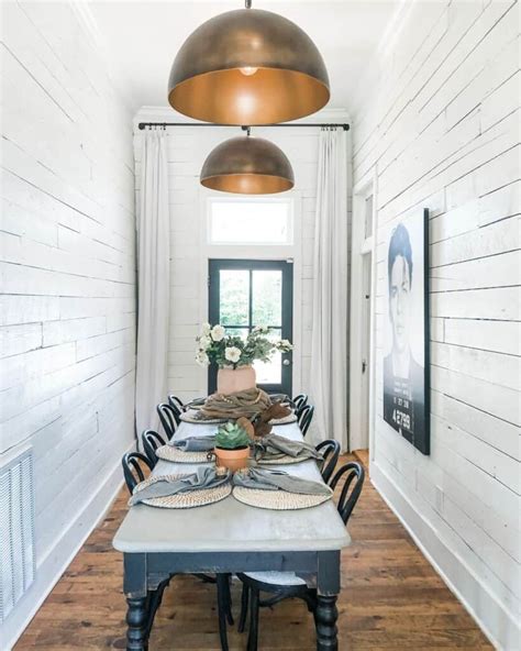 White Farmhouse Dining Room With Table Décor - Soul & Lane