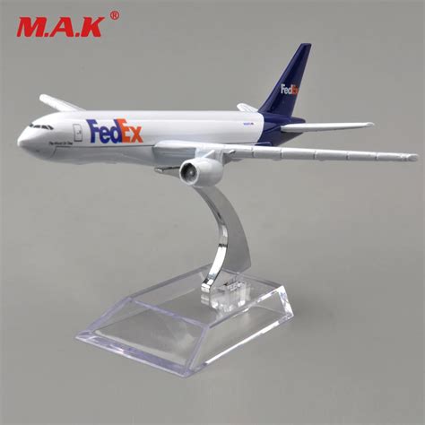 16cm Plane Model Toys for Kids Fedex Express Boeing Simulation B777 Alloy Diecast 1/400 Airplane ...