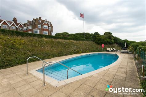 Hydro Hotel Eastbourne Review: What To REALLY Expect If You Stay