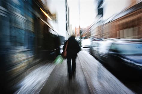 How to Master Zoom Blur Photography | Contrastly