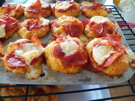 Mini Pizza Muffins for SRC - Sid's Sea Palm Cooking