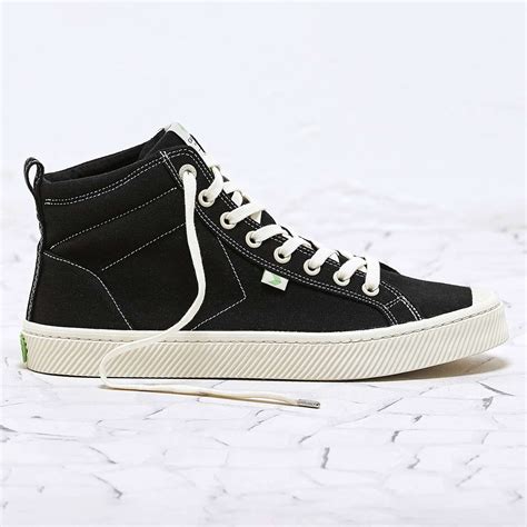 These Limited-Edition Cariuma Sneakers Are Selling Out Fast