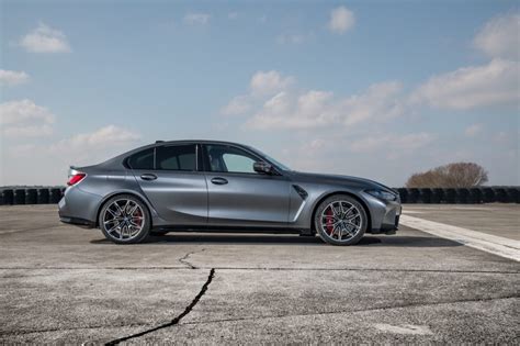 BMW M3 xDrive is snelste M3 ooit met enorme voorbanden - Autoblog.nl