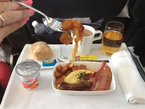 Jetstar airline food Star Class! #businessclass #airlinemeals