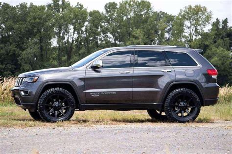 2017 Jeep Grand Cherokee 2.5 Lift Kit