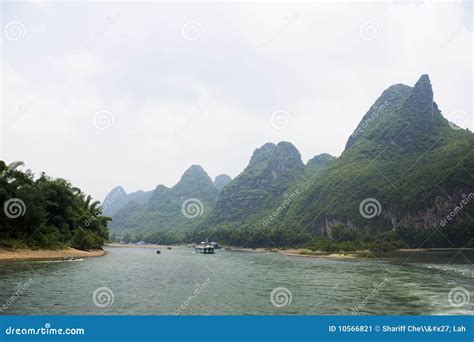 Li River And Karst Mountains Of Guilin Stock Image - Image: 10566821