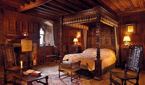 Castle bedroom, Medieval bedroom, Castles interior