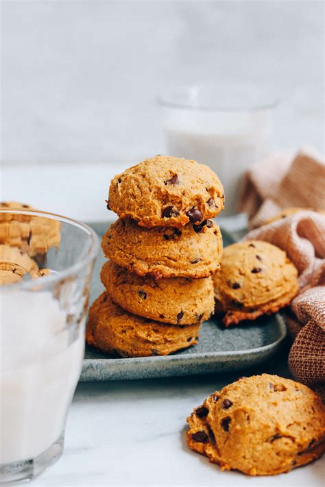 Fluffy Gluten-Free Chocolate Chip Cookies - Minimalist Baker