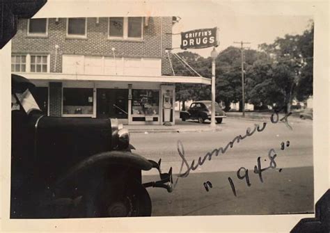 Pin by Toni Huehnerfuss on Liberty, Texas ♥️ | Texas infographic, Old photos, Photo