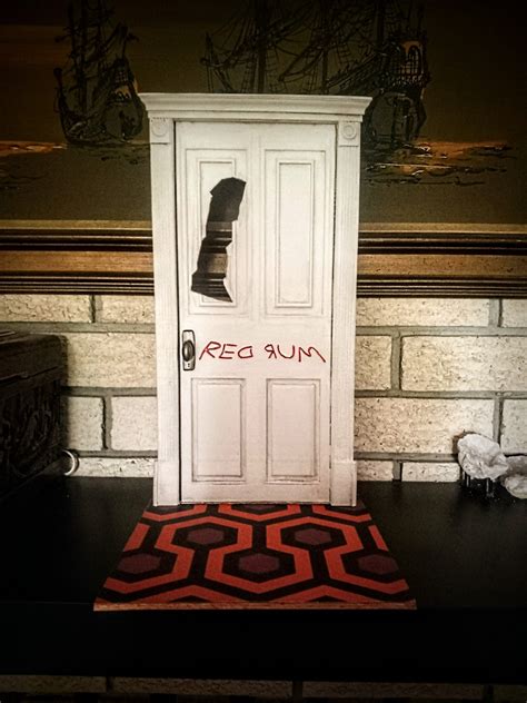 The Shining realistic Redrum Door Stephen King Diorama Display - Etsy