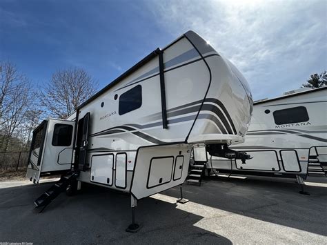 2022 Keystone Montana 3121RL RV for Sale in Muskegon, MI 49442 | 30496 | RVUSA.com Classifieds