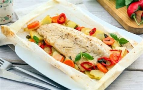 Hake Baked with Vegetables Recipe | Yummly | Recipe | Recipes, Fish recipes baked, Fish recipes