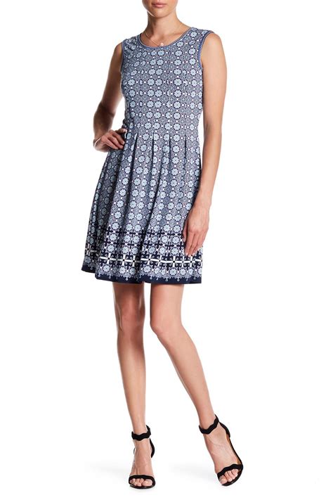 Max studio Pleated Floral Dress in Blue | Lyst