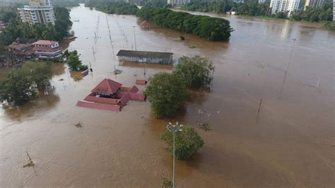 Kerala floods: Red alert issued as death toll rises in Indian state - CNN