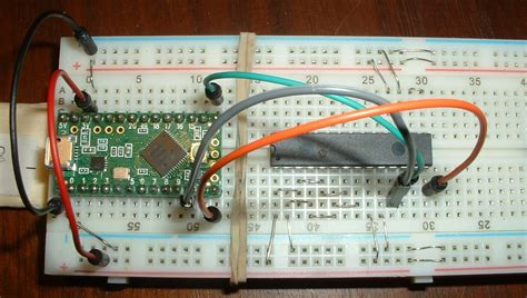 sketch - Reading an MCP23S17 I/O expander port with the Arduino SPI ...