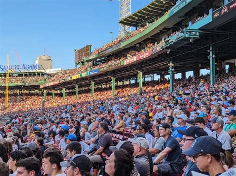 How to Buy Tickets For Fenway Park Events